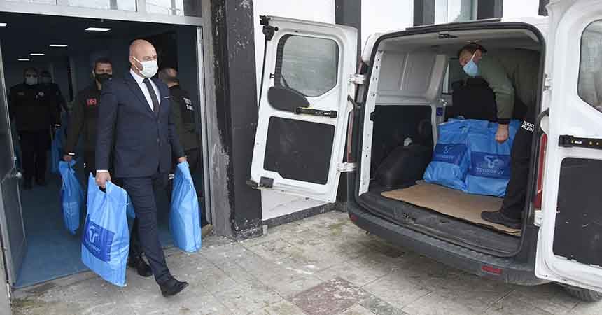 Tekkeköy Belediyesi sosyal yardımları sürdürüyor