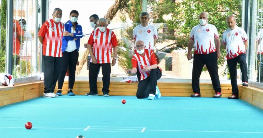 Huzurevinde bocce günü 