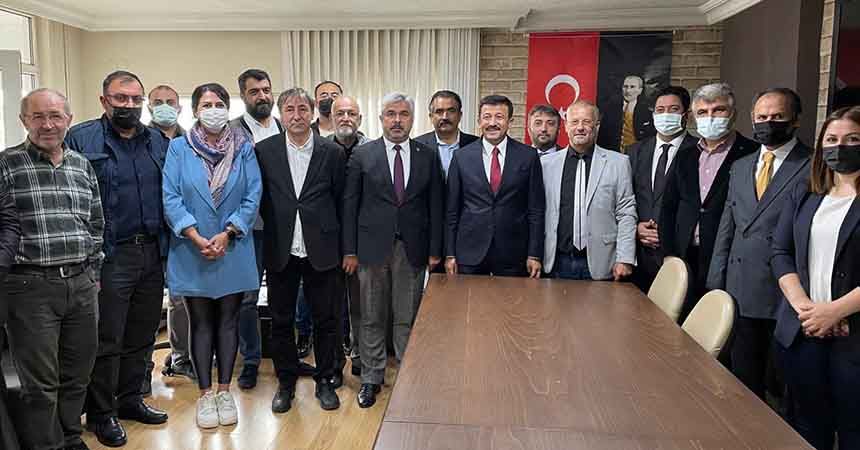 'İnternet Yasası mecliste' 'İnternet Yasası mecliste'