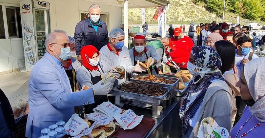 Yabancı öğrenciler piknikte buluştu