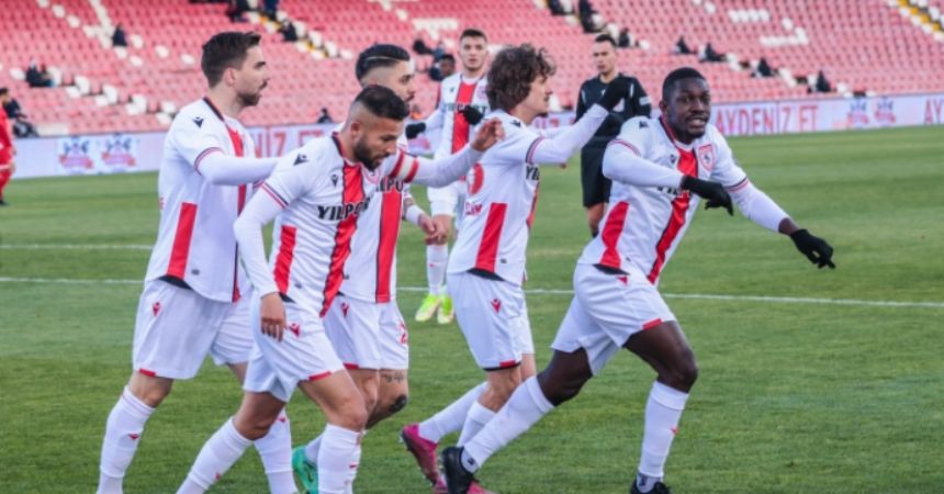 Çapa'nın yüzü gülüyor