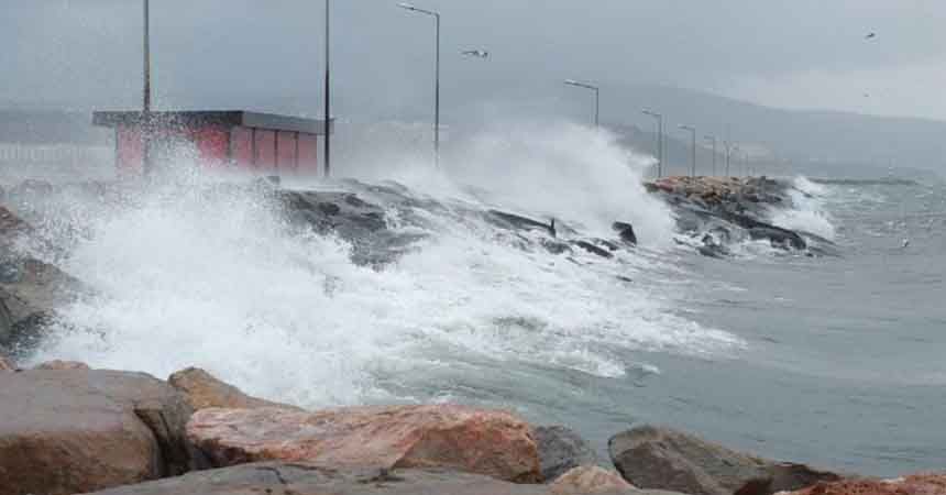 Karadeniz'de 7 il için fırtına uyarı