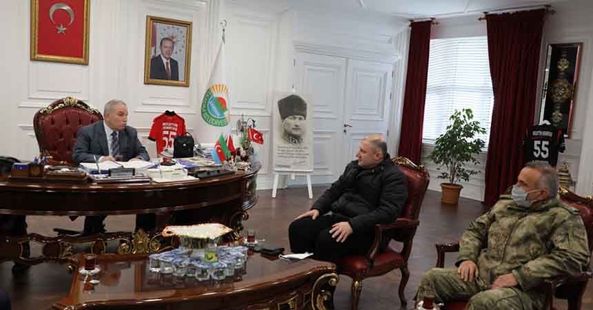 Demirtaş'a Komutan ziyareti Demirtaş'a Komutan ziyareti