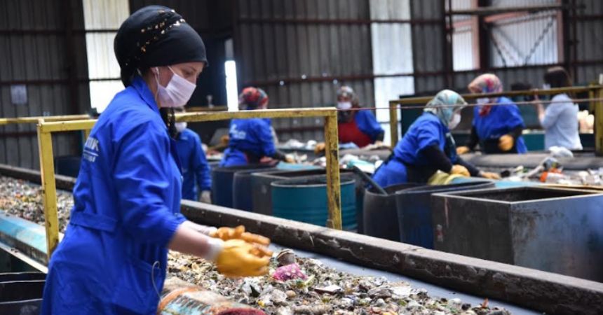 Sıfır atık 319 bin ağacı kurtardı