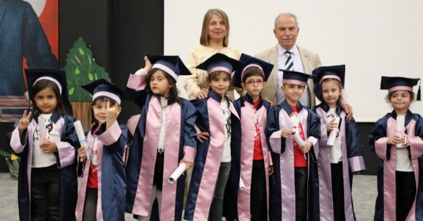 Minikler hem düşündürdü hem güldürdü