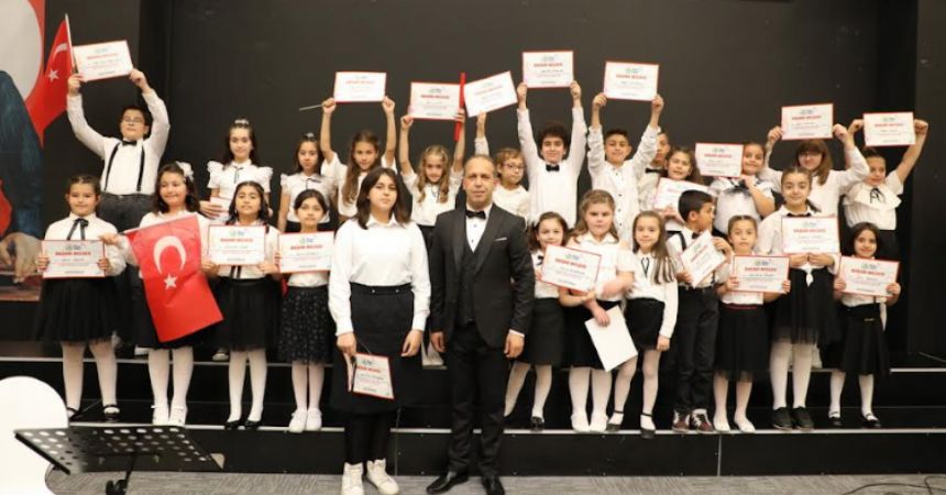 Miniklerden müzik resitali