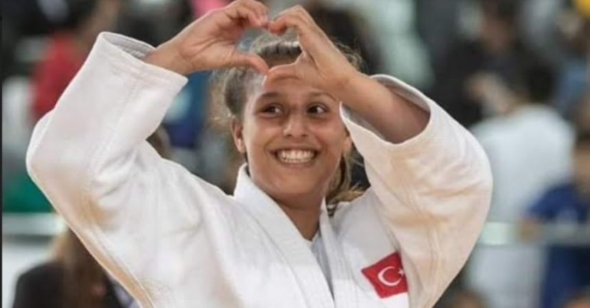 Ecem Avrupa ikincisi