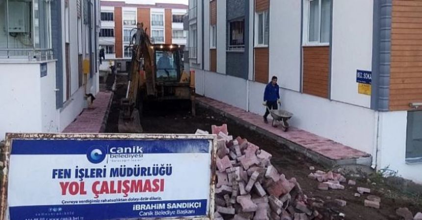 Canik'te yol çalışması