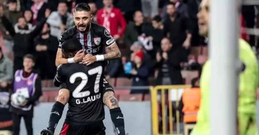 ZİRVEYE BİR ADIM DAHA: 2-1