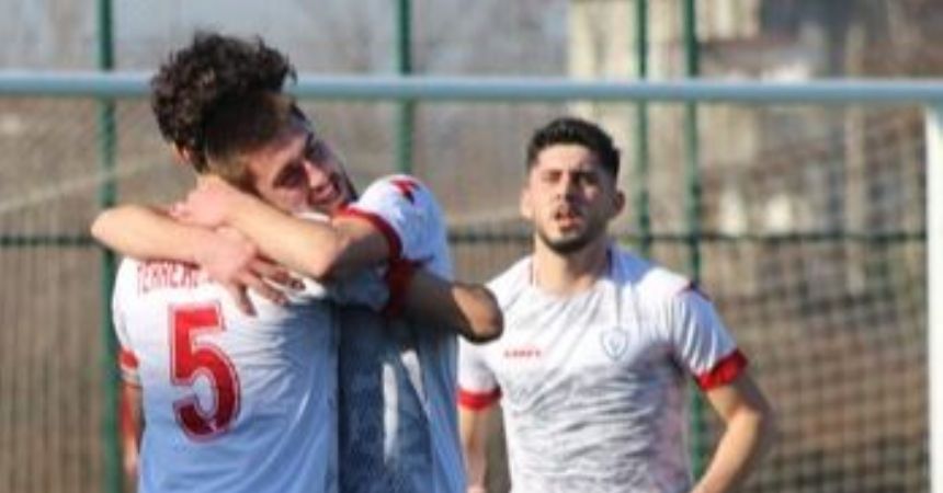 Tekkeköy play-off'u garantiledi