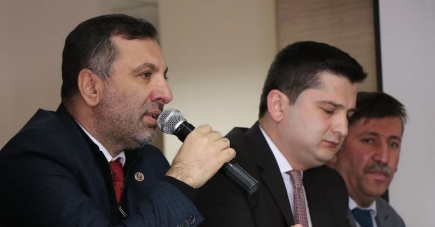 Kavak'ta muhtarlarla toplantı