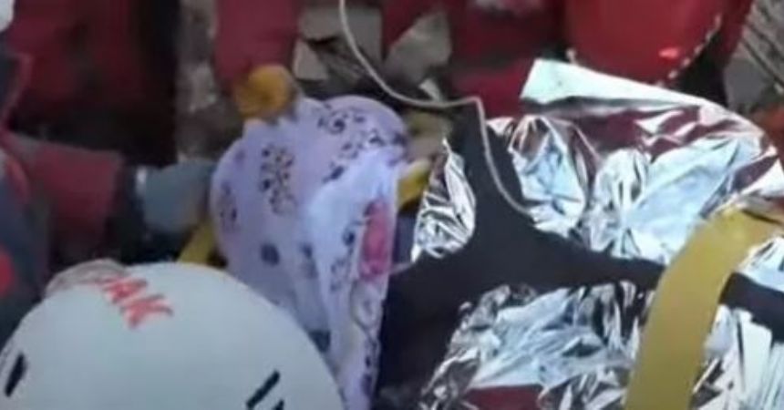 Melike öğretmen 222. saatte kurtarıldı