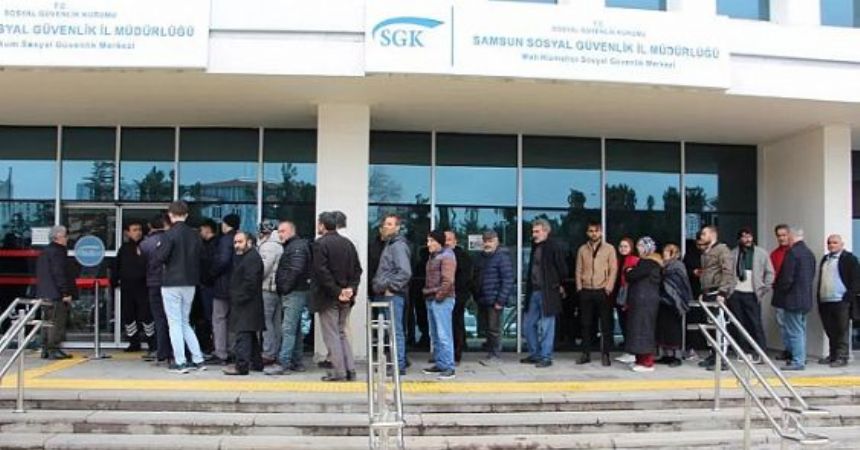 SGK'da EYT kuyruğu