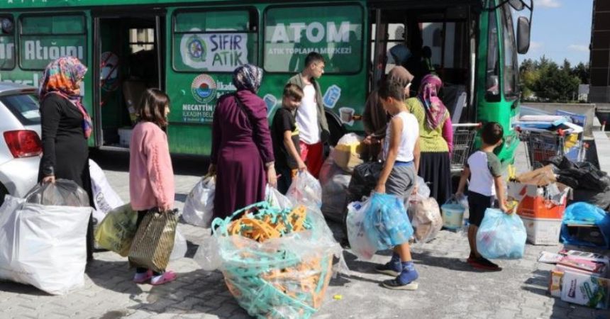 Atığını getiren kazandı