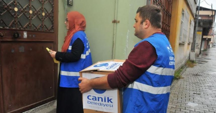 'Çat Kapı' gönüllere ulaşıyor
