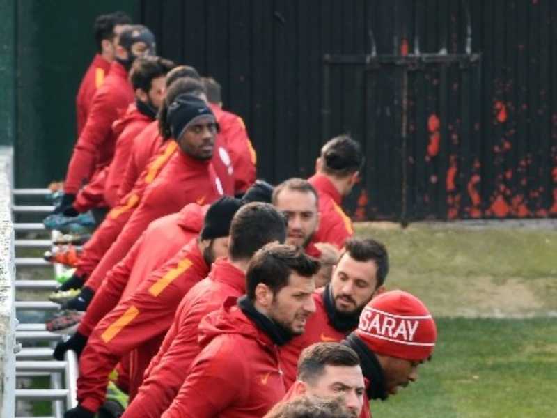 Galatasaray, Osmanlıspor Maçı Hazırlıklarını Sürdürdü Galatasaray, Osmanlıspor Maçı Hazırlıklarını Sürdürdü
