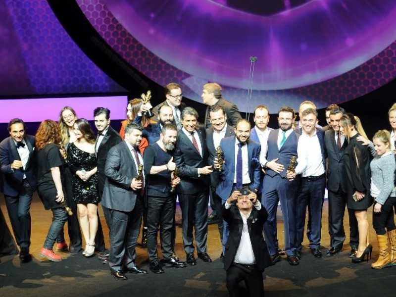 Sihirli Mikrofon Ödülleri Sahiplerini Buldu