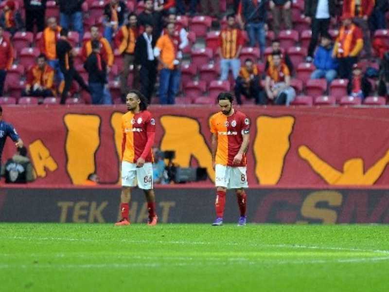 Galatasaray, Fenerbahçe Derbisi Öncesi Moral Bulmak İstiyor Galatasaray, Fenerbahçe Derbisi Öncesi Moral Bulmak İstiyor