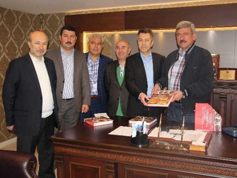 Vezirköprü Platformu’ndan Kütüphaneye Bin Kitap