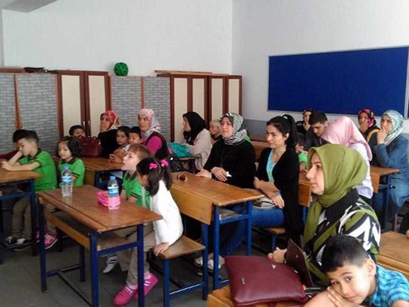 Minik Öğrenciler Okulla Tanıştı Minik Öğrenciler Okulla Tanıştı