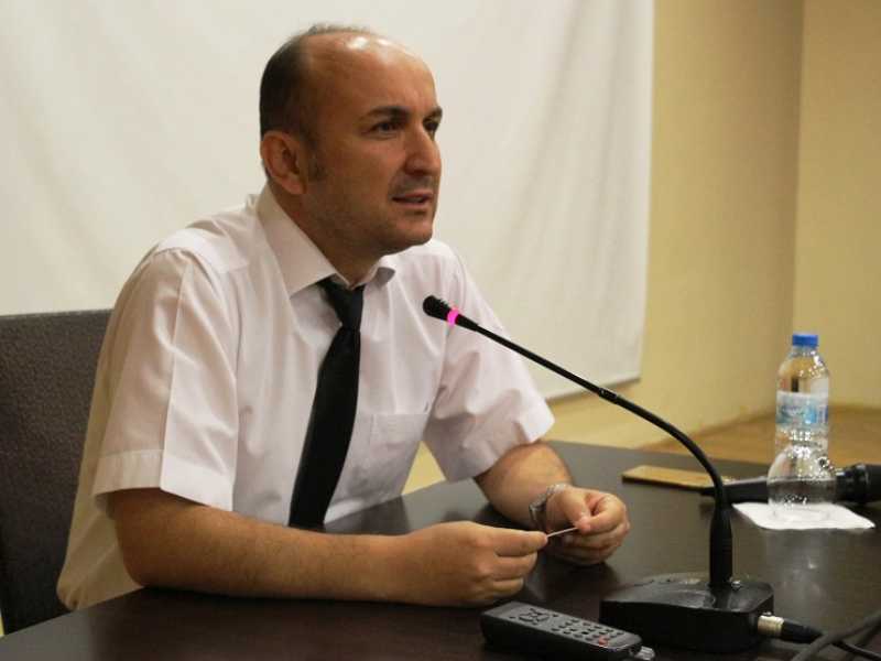 Rektörden Tatlı Dil Uyarısı Rektörden Tatlı Dil Uyarısı