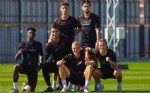 Keyifler Yerinde