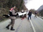 Otomobil takla attı: 1 ölü, 2 yaralı