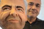 Şeker hamurundan babasını yaptı!