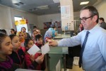 Öğrencilerinden askerlere moral mektubu