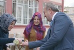 Üniversitelilerden kermes