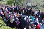 Fedakarca evini yıktırdı, plaketle ödüllendirildi