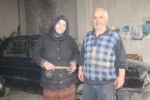 Evde eş, tamirhanede çırak