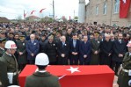Bafra şehidini gözyaşlarıyla uğurladı