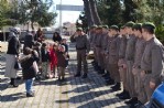 Minik öğrenciler jandarmanın misafiri oldu