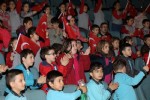 2 bin çocuğa ücretsiz müzikal