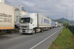 Sarp Sınır Kapısı’nda TIR kuyruğu çilesi