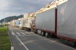 Sarp Sınır Kapısı’nda TIR kuyruğu çilesi