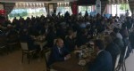 Mahkumlar, devlet ve iş adamlarıyla yemekte buluştu