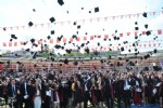 İİBF'de mezuniyet sevinci
