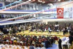 Diplomalarını ailelerinin elinden aldılar