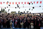 Fen-Edebiyat Fakültesi 989 mezun verdi