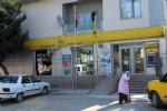 Babasını bile acımadı, dolandırdı
