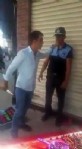 Seyyar satıcı, zabıtaya bıçak çekti