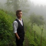 Şehit Eren’in fotoğrafları göz yaşlarına boğdu