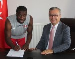 Anakentspor’da yeniler imzayı attı