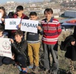 Öğretmenlerinin ardından gözyaşı döktüler