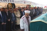 Yıldırım son yolculuğuna uğurlandı