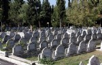 10 yıllık mezar yeri kaldı