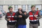 Cami kumbarasını böyle çalmış
