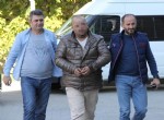 İçinde 60 bin lira olan aracı benzinle yaktı